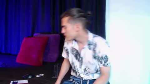 Snapshot of _tattoo_couple chatting on 01-18-25, 09:24 online show from 01-18-25, 09:24