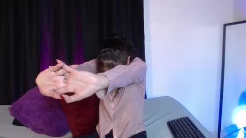 Snapshot of _tattoo_couple chatting on 02-10-25, 01:22 online show from 02-10-25, 01:22