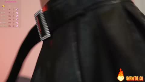 Taylor online show from 01-30-25, 05:09