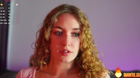 Taylor online show from 10-15-25, 03:17