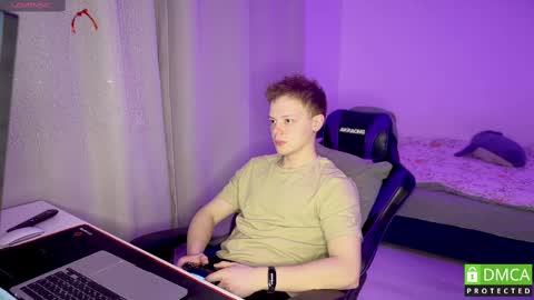 Snapshot of _ted_bear chatting on 03-10-25, 04:25 Tedy online show from 03-10-25, 04:25