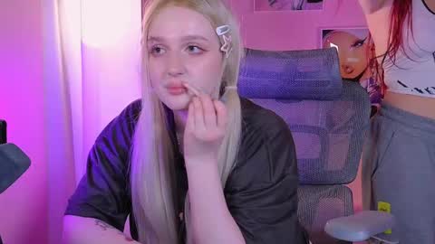 MIRA online show from 04-29-26, 05:44