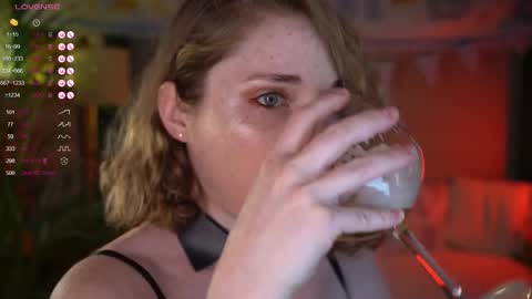 Snapshot of _the_sun_ chatting on 10-03-25, 07:44 Evi online show from 10-03-25, 07:44