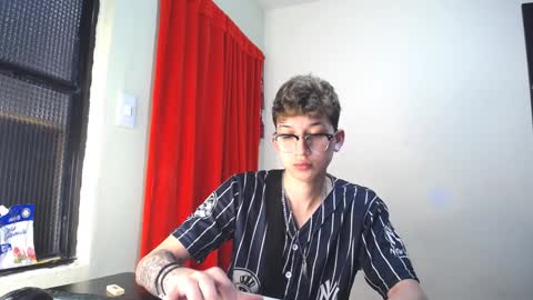 Thomas online show from 02-04-25, 03:36
