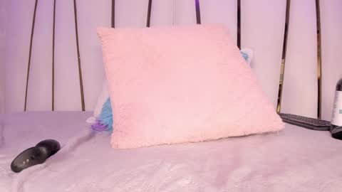 Rousse  online show from 03-09-25, 08:42