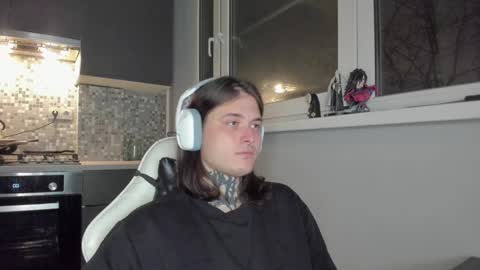 _torfin_ online show from 03-12-25, 04:46