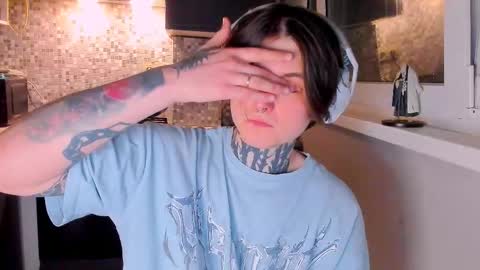 Snapshot of _torfin_ chatting on 03-08-26, 11:19 _torfin_ online show from 03-08-26, 11:19