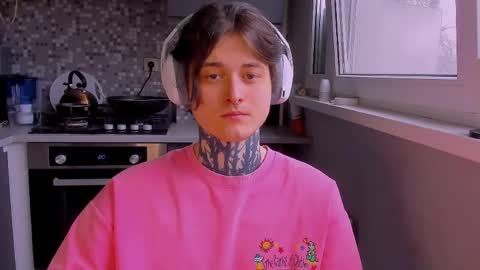 Snapshot of _torfin_ chatting on 04-03-26, 10:57 _torfin_ online show from 04-03-26, 10:57