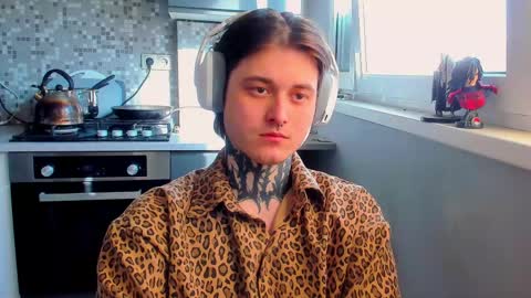 Snapshot of _torfin_ chatting on 04-20-26, 06:05 _torfin_ online show from 04-20-26, 06:05