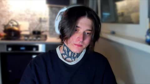 Snapshot of _torfin_ chatting on 05-11-26, 11:57 _torfin_ online show from 05-11-26, 11:57