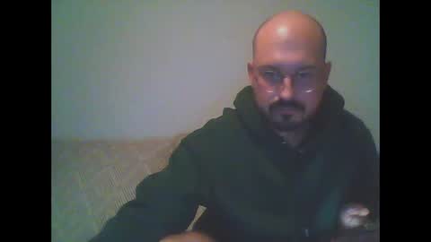 Snapshot of _trolo chatting on 11-16-25, 06:46 _trolo online show from 11-16-25, 06:46