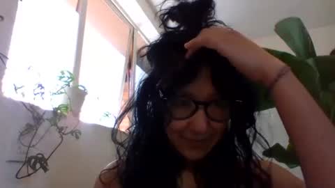 _tutti_frutti_ online show from 01-27-25, 10:06