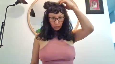 _tutti_frutti_ online show from 05-10-26, 10:37