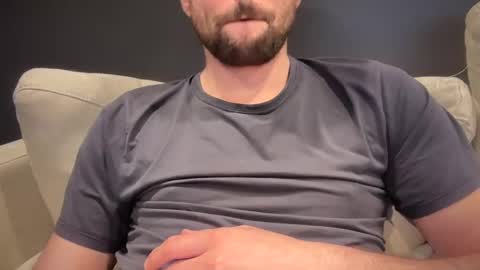 Snapshot of _ur_happy_meal chatting on 02-24-25, 03:02 DJ online show from 02-24-25, 03:02