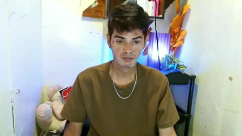 Snapshot of _urbabypam chatting on 01-27-25, 04:09 Urjerick online show from 01-27-25, 04:09