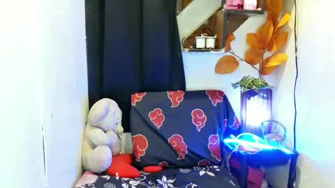 Snapshot of _urbabypam chatting on 03-08-25, 03:17 Urjerick online show from 03-08-25, 03:17