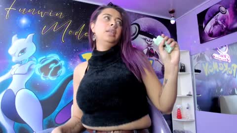 Snapshot of _valeryboobs_ chatting on 02-04-25, 04:29 _valeryboobs_ online show from 02-04-25, 04:29