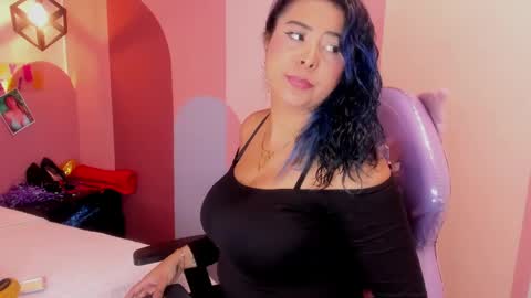 _valeryboobs_ online show from 04-13-26, 01:05