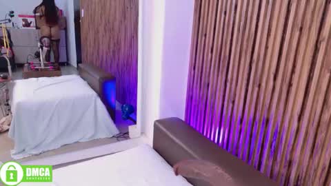 Veronica online show from 01-17-26, 02:00