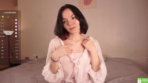 Snapshot of _vi_vi_ chatting on 02-02-25, 06:31 Viola online show from 02-02-25, 06:31