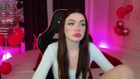 Snapshot of _vickie chatting on 02-14-25, 03:22 Vickie online show from 02-14-25, 03:22