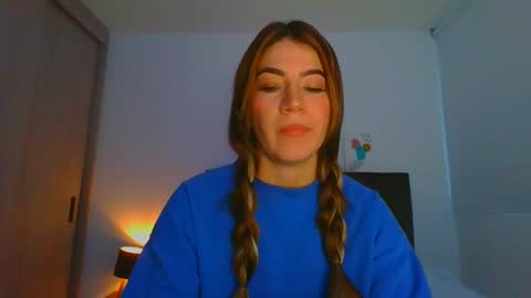 Violeta  online show from 02-21-25, 10:59