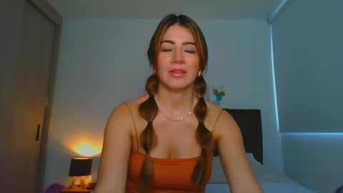 Violeta  online show from 03-11-25, 09:59