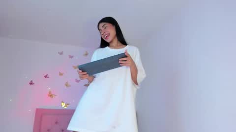 Violeta online show from 09-24-25, 05:22