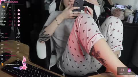 Alis online show from 12-16-24, 04:55