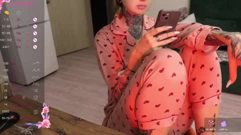 Alis online show from 01-04-25, 11:33