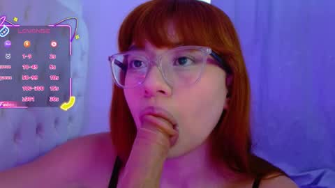 Snapshot of _vix555_ chatting on 02-21-26, 04:52 Vix online show from 02-21-26, 04:52