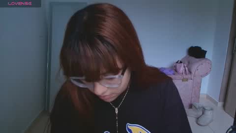 Snapshot of _vix555_ chatting on 07-19-26, 11:08 Vix online show from 07-19-26, 11:08