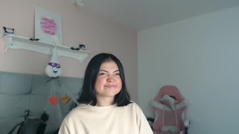 Snapshot of _wanndaa_ chatting on 10-28-25, 11:18 wanda online show from 10-28-25, 11:18