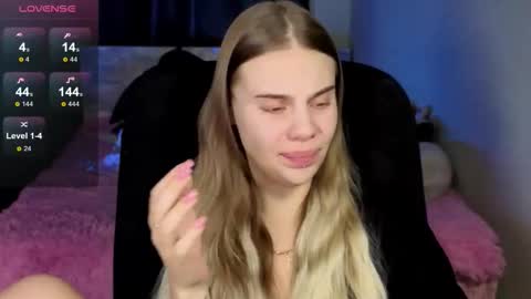 Vera online show from 10-21-25, 12:28