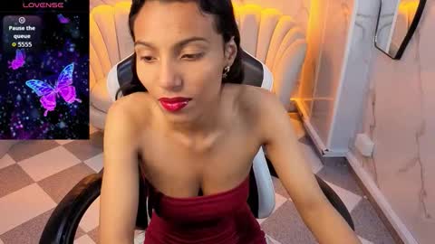  wendy  online show from 11-29-25, 08:23