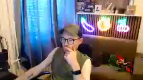 Snapshot of _whoisthatguy_ chatting on 06-19-26, 06:34 _whoisthatguy_ online show from 06-19-26, 06:34