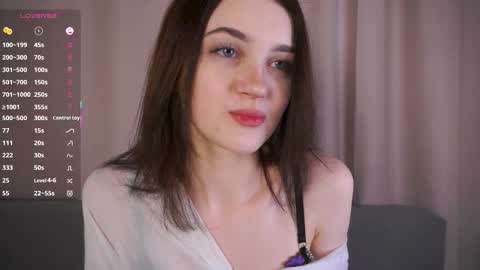 Anna online show from 09-26-25, 05:11