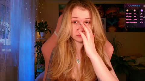 Enni online show from 10-16-25, 06:58