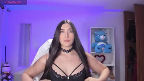 Luisa  online show from 03-18-26, 03:09