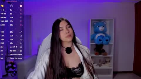 Luisa  online show from 06-29-26, 03:46