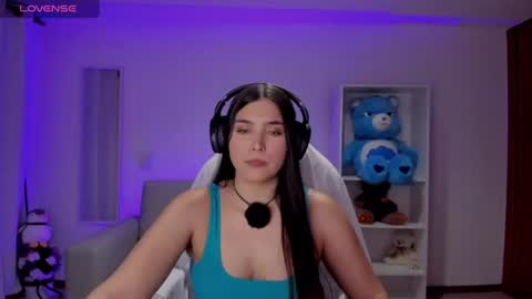 Luisa  online show from 07-04-26, 02:40