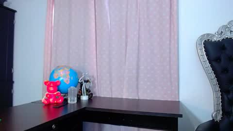 ZARA online show from 12-15-24, 12:28