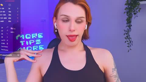Snapshot of _yourfoxy_ chatting on 02-07-25, 01:22 LITTLE FOX online show from 02-07-25, 01:22