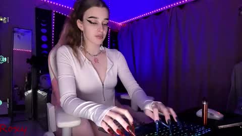 Roxy online show from 01-10-26, 12:34