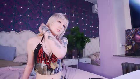 Emy online show from 03-15-26, 08:37