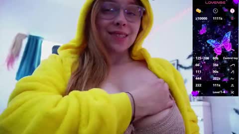 Polly online show from 11-30-25, 09:24