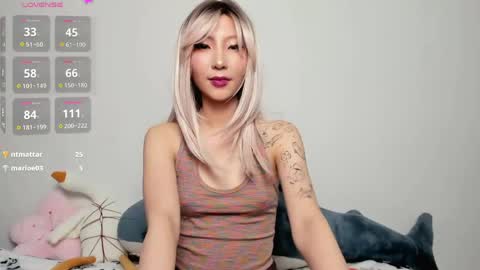 Mia online show from 05-26-26, 10:06
