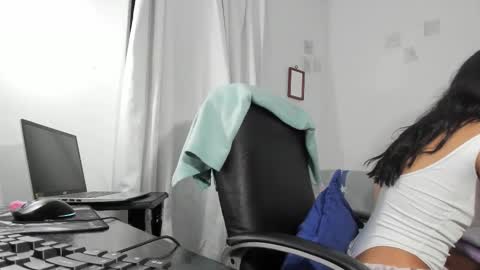 zara online show from 03-19-26, 03:10