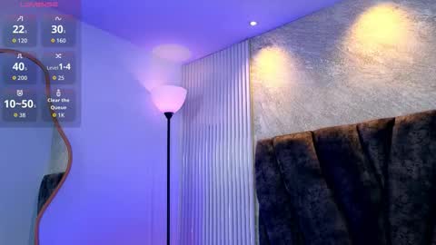 zoe online show from 03-24-26, 06:35