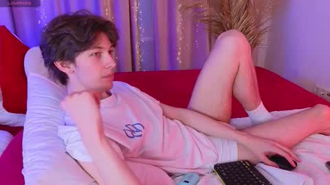 Denis online show from 11-30-25, 01:15